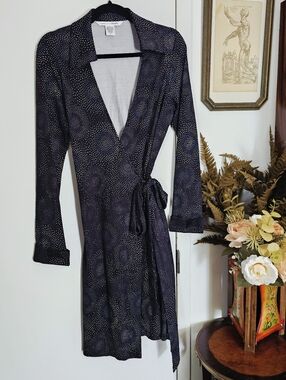 DVF Jeanne Silk Jersey Wrap Dress Black Blue Yellow Dream Dot